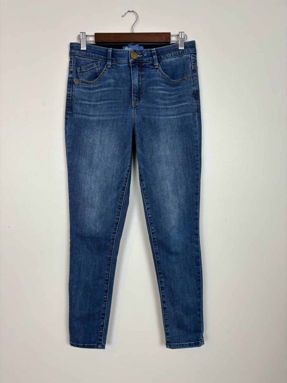 Democracy Jeans 6 Ab Solution High Rise Ankle Length Skinny Denim in Blue